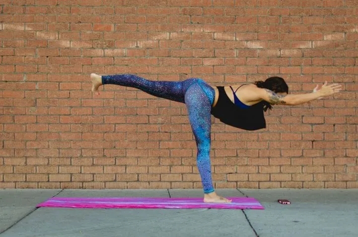 身体|学会九个瑜伽动作，减脂瘦身不是问题，形象更突出，身材更加曼妙有型