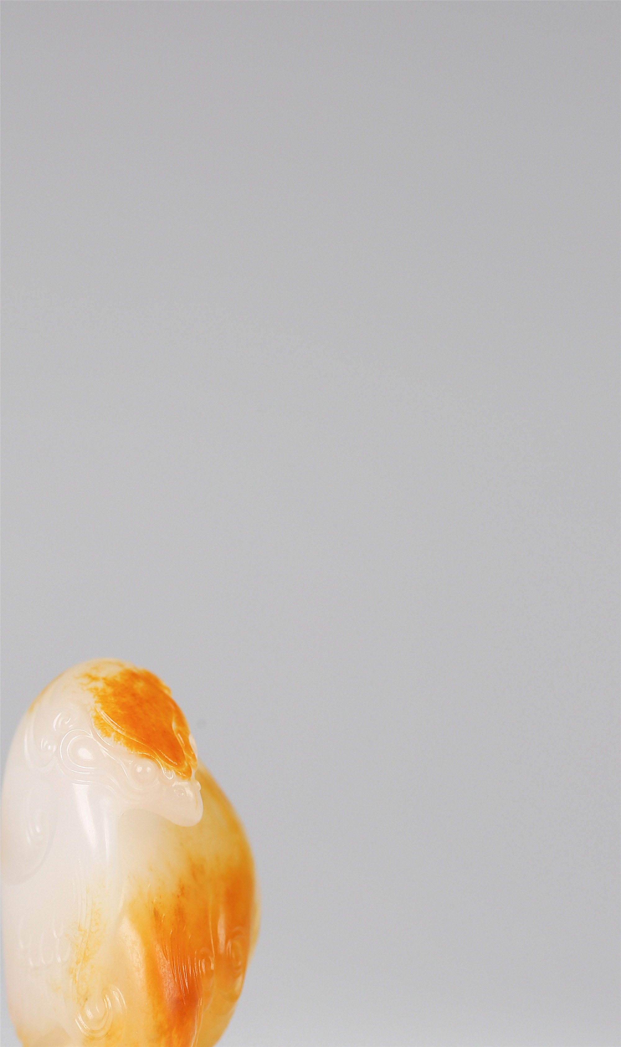 豆中强老师的玉雕作品—鹰(重生)