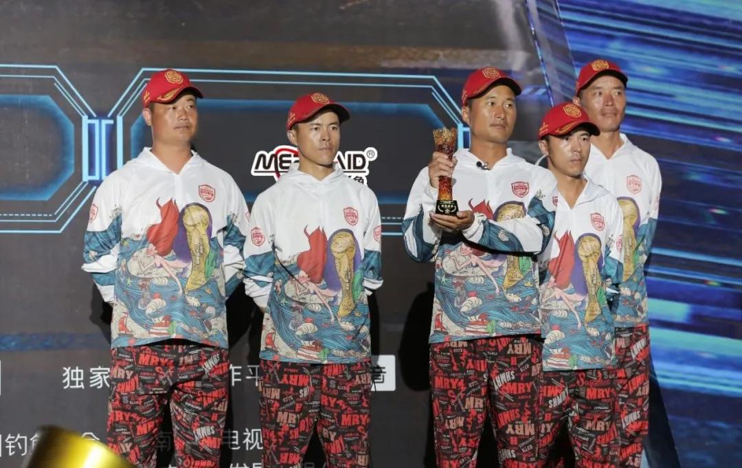 快乐垂钓2020王者之_2020年快乐垂钓王者之战在兴义万峰湖鏖战