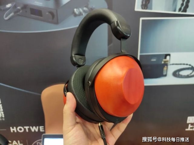 HiFiMAN|30万的耳机，听起来什么感觉？