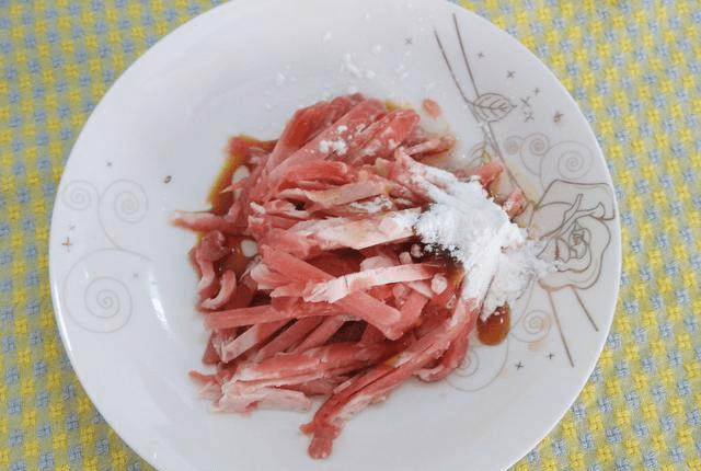 肉怎么切成细长的丝 344fdaa745484e5ca396d5e4de5e68f3.png