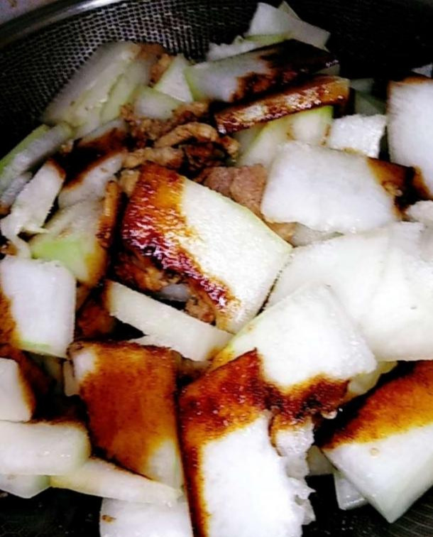 冬瓜|看老公大显身手冬瓜烧肉不难做
