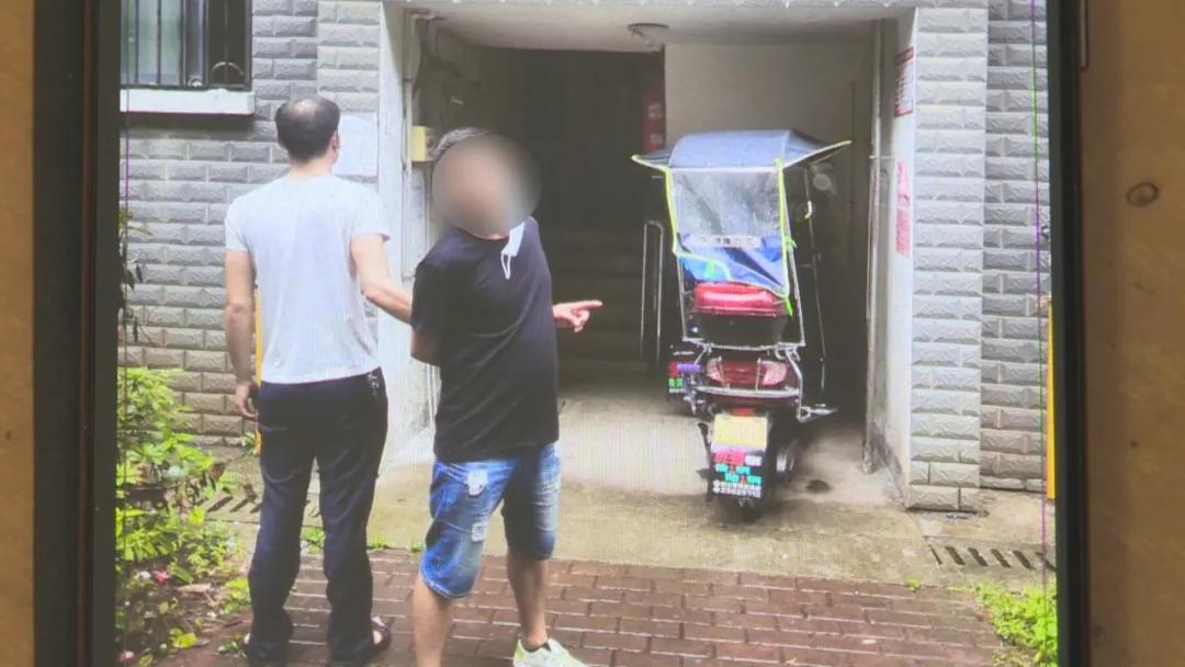 相识仅一天，株洲女子带异性回家，结果引狼入