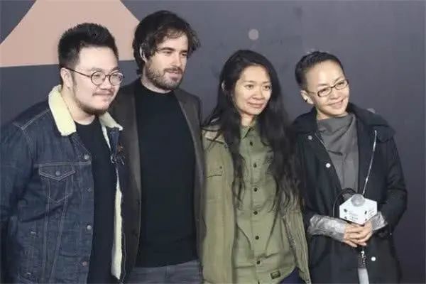 继女斩获国际大奖成华人之光!亲儿子却强捧不红