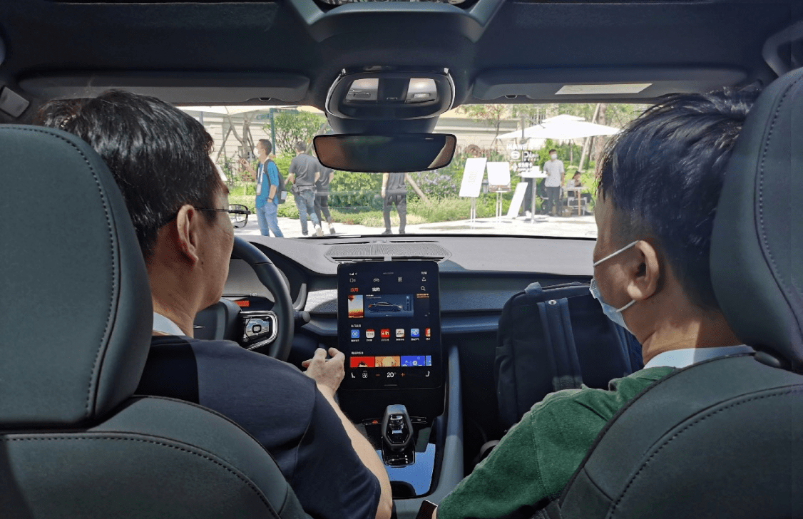 应用|HMS 又有动作了？华为正式推出HMS for Car智慧车载云服务解决方案