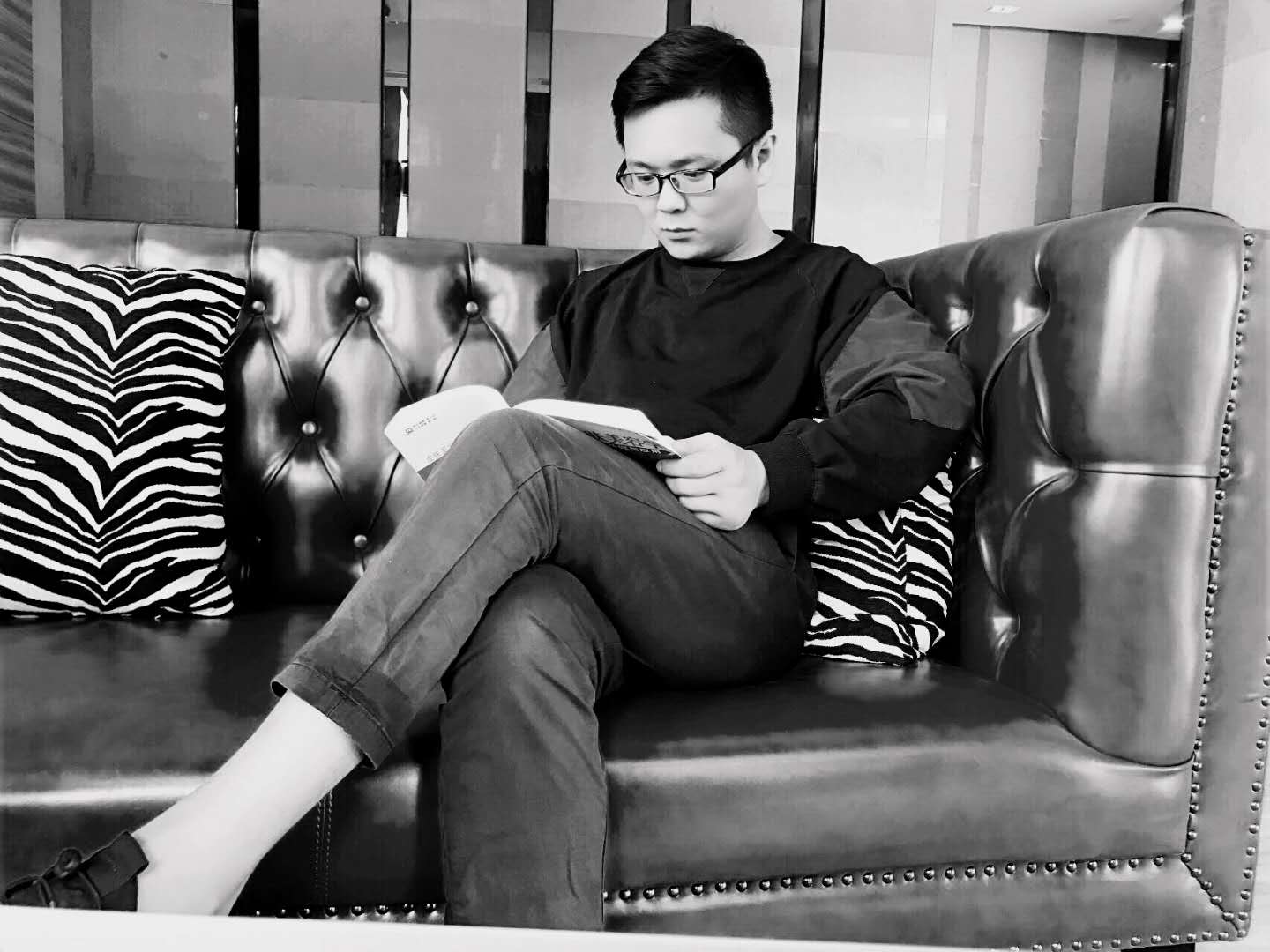 生活|黎林威老师：脸虽小，意涵大，别让青春负了你
