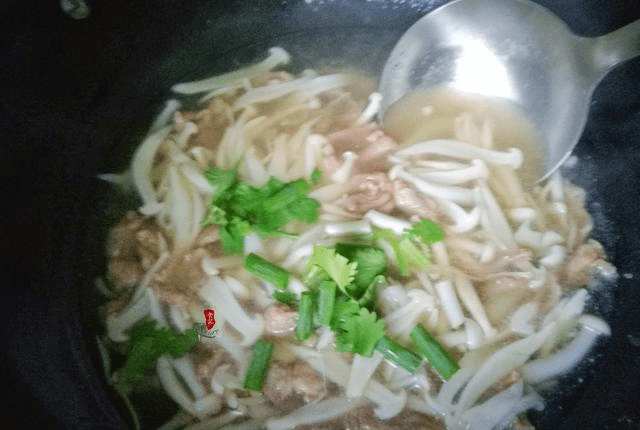 烧什么汤给孩子喝 e7fe4675d50849b89afa49fe9fcdc314.png