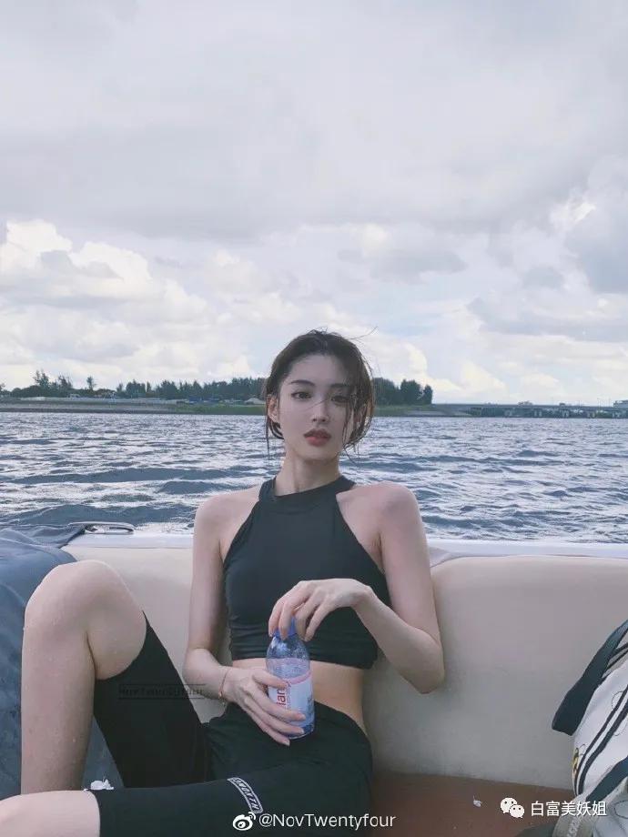 富二代|16岁收500w礼物,上海超级富二代名不虚传…