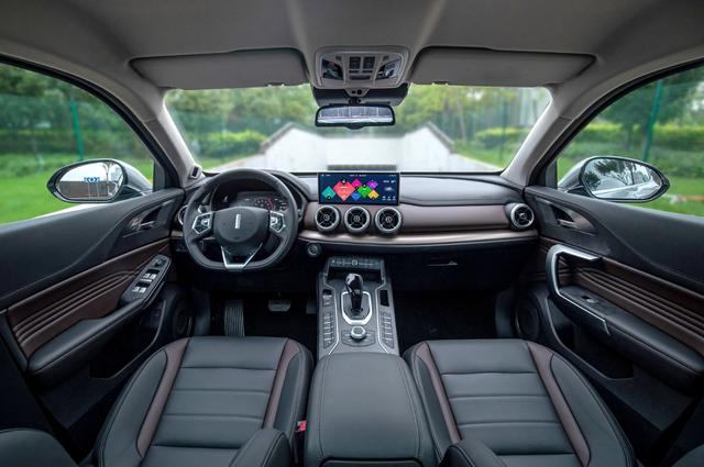 功能|2021款WEY VV5神仙操作，百万级UP主助阵，嗨就完事