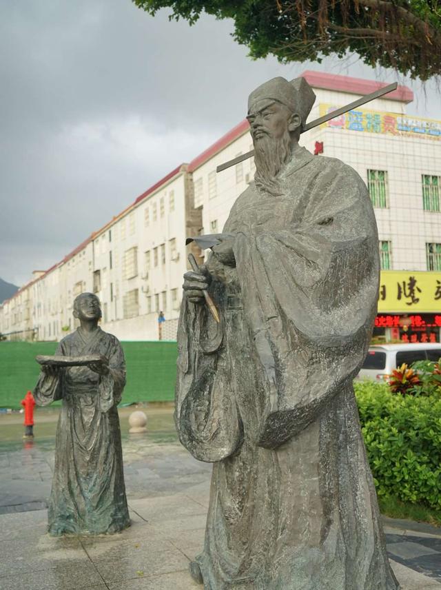 中国传统文化文房四宝之一肇庆端砚文化村的精品端砚几十万一个_旅行