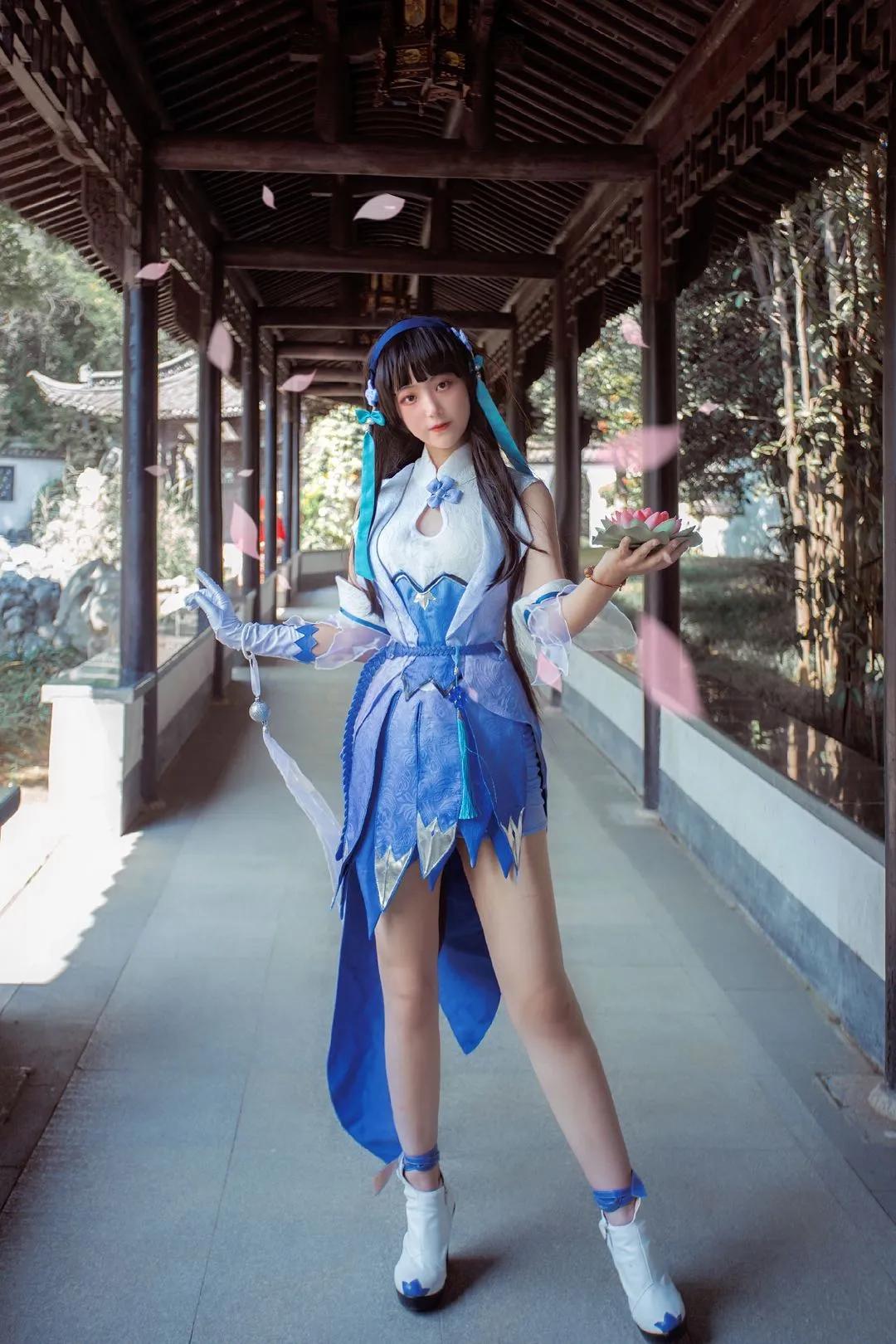 著名coser 醒醒