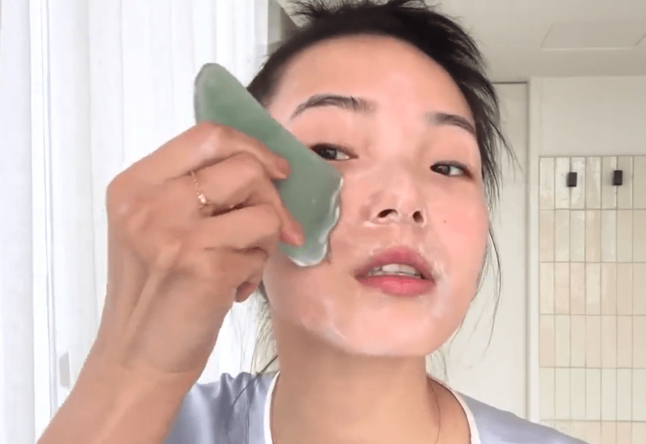 皮肤|5个秋冬必备的「过夜美容」，女生们赶快学起来！