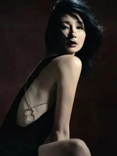 婚姻|张曼玉居然56岁了？谁说没有婚姻就孤零凄凉、不能追求自我？