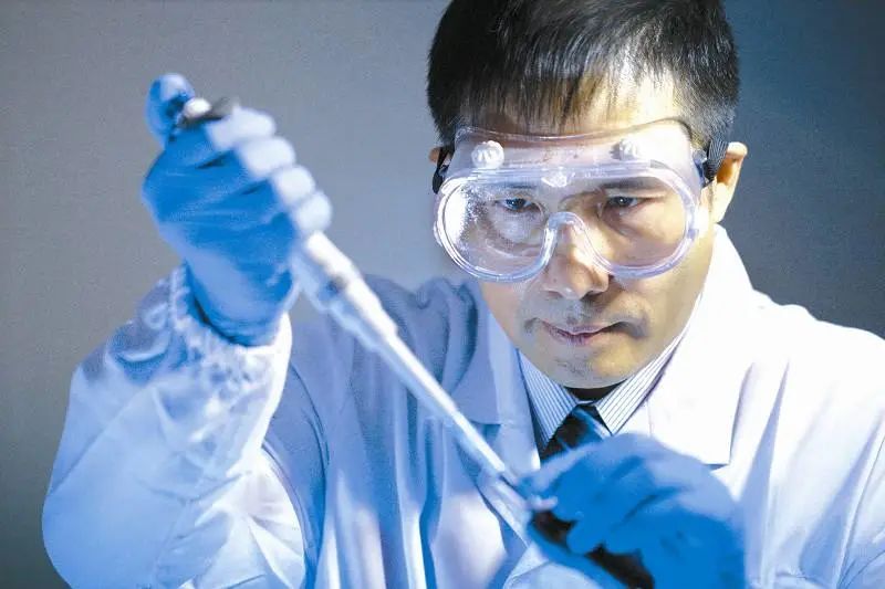 中华药业使用化妆品禁用原料遭立案 为上海医药