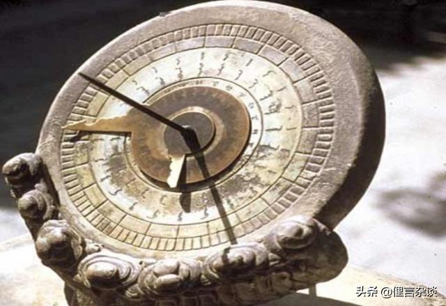 日晷是古代的计时工具