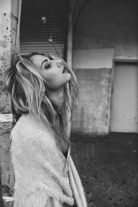 沙漠|拯救大沙漠，能掐出水的少女肌肤，秋天也一样有