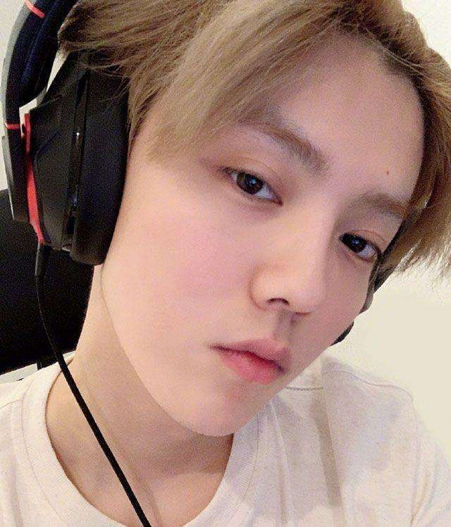 恋情|原创鹿晗关晓彤罕见同框录制节目，甜蜜气氛洒满全场，太甜啦！