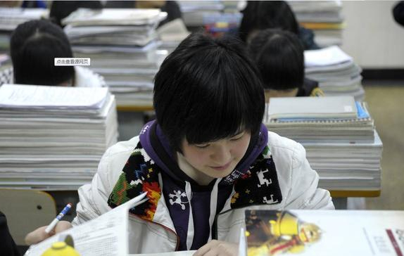 考进|复读生超46万，700分未必能进清华北大高考“最惨”省毋庸置疑