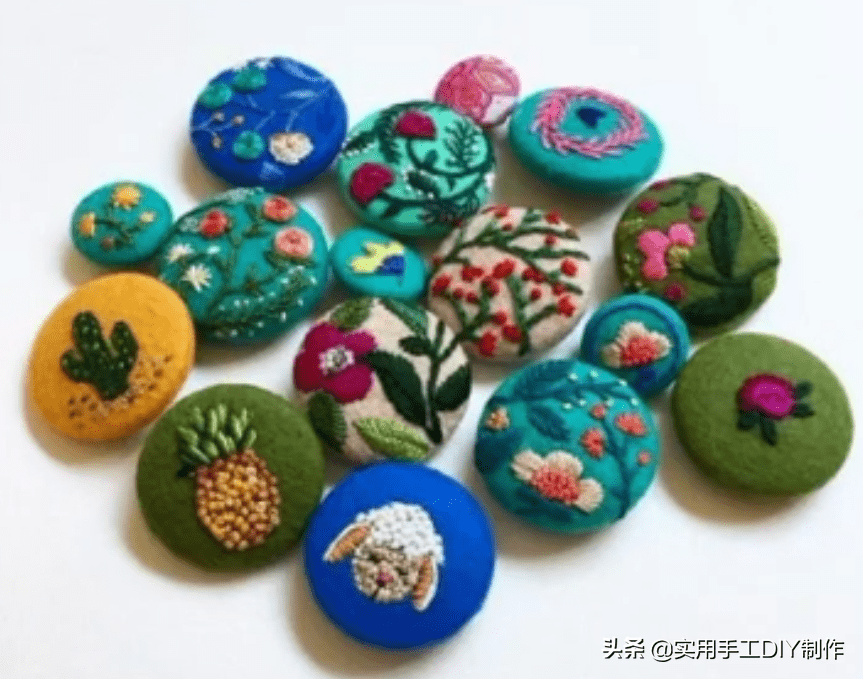 刺绣|「刺绣作品」100个迷人时尚的刺绣纽扣，装饰衣物美美的