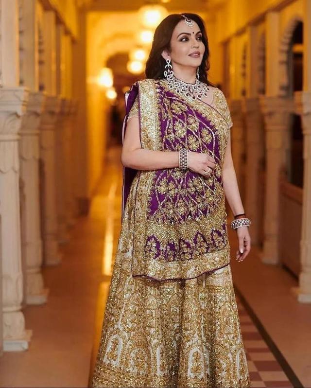 豪宅|印度首富27层豪宅都有啥?100多辆豪车私人医院,老婆开心就好