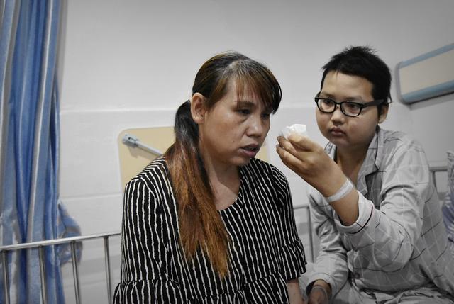 妈妈|父亲却消失不见，“我不怪爸爸只想他回来”14岁男孩急等配型