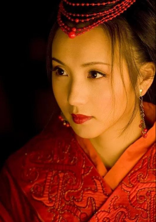 三国演义中的陈红饰演的貂蝉片段 ca673cbd1d3846d9865e2b75575551c4.jpeg