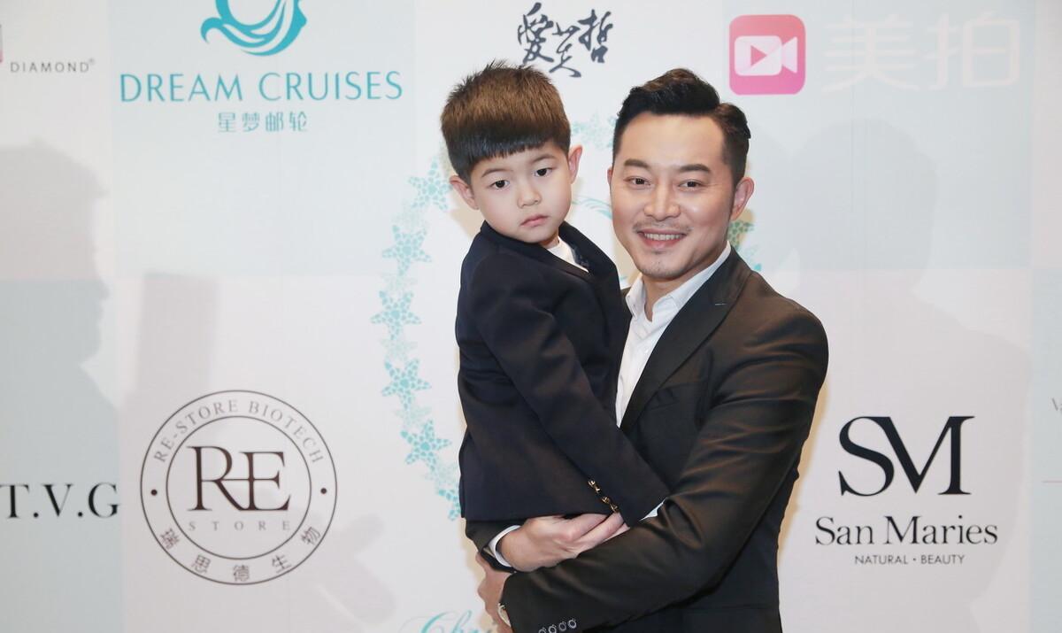 沙溢本想时尚一回却被误会系错扣,邓超3字评价