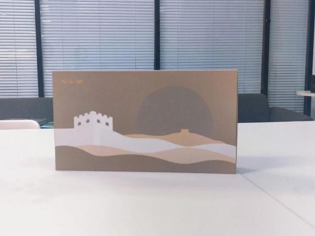 礼盒|开箱大赏，这届互联网月饼行不行？