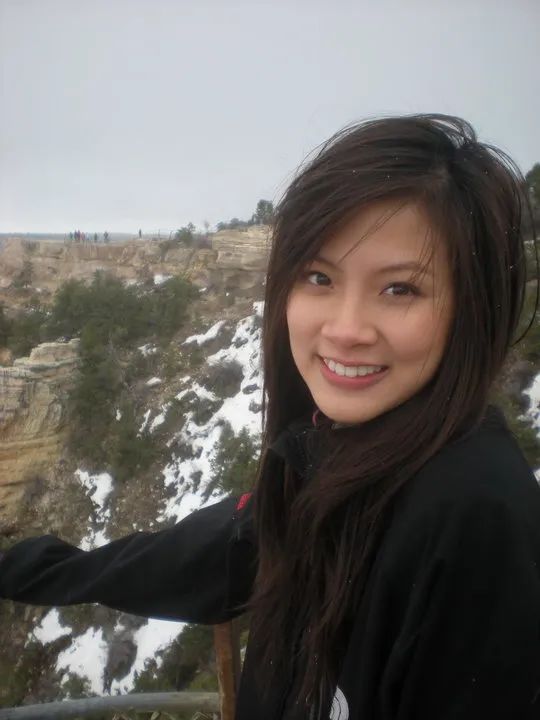 平采娜|甜美，婀娜，可御可纯，拥有1/4华人血统的她颜霸泰国娱乐圈！