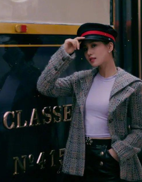 气质|刘诗诗经典服饰,适合本人气质,礼服私服都驾驭得很出色