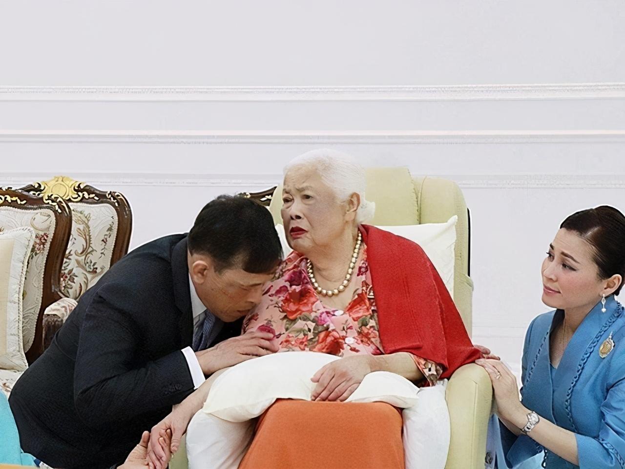 诗丽吉|泰国诗丽吉太后最宠苏提达？奢华宝石给她，诗妮娜缺机会讨好太后