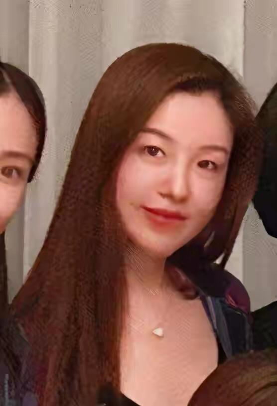 贵妇|baby拼命进的贵妇圈啥来头？学霸千金只能坐边上，C位阔太身份成谜