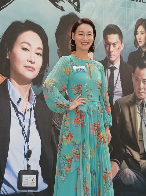 宣传|惠英红优雅现身为新戏宣传，然而优雅过了头反而不符合女主人设？