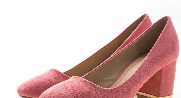 高跟鞋怎么画仙气正面 92dc2d8b998c442ca557e669c955e23e.jpeg