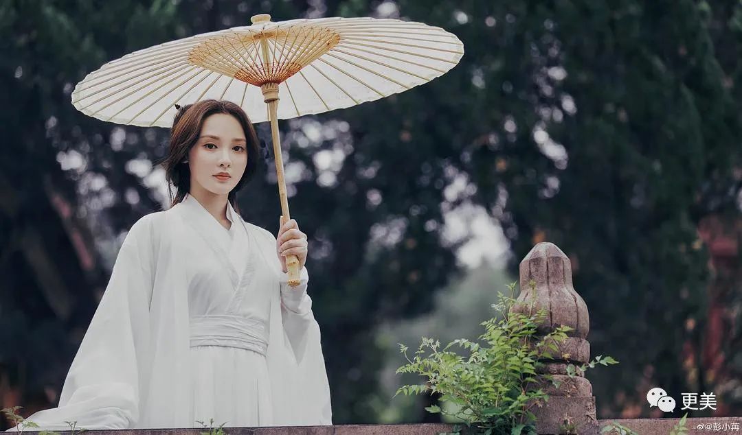 眉毛|凭《东宫》女主火出圈的她,如今却整成了Ai假人,太可惜…