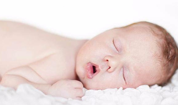 时候|体重接近这个数，发育更健康，将来可能是“高智商”宝宝出生时