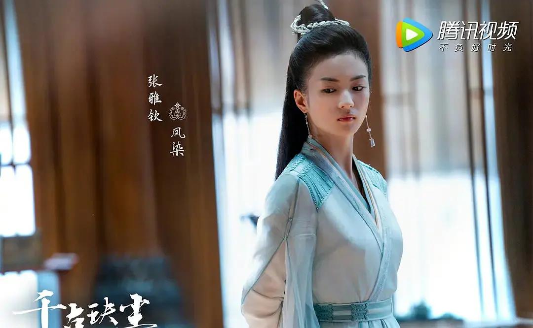 造型|现古装造型磨皮过度，怀念以前满头珠花簪子，整容脸hold不住