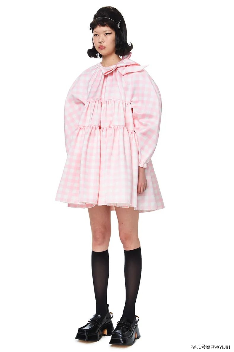 速报|秀场速报 | SHUSHU/TONG女孩请起立，最新系列她来了！