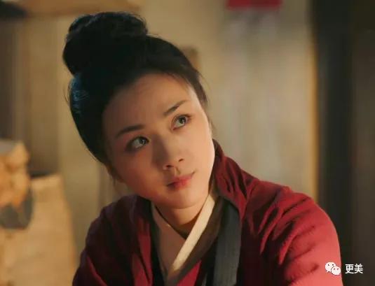 氛围|虞书欣又作出新高度，学晚晚艳压高圆圆，居然没输？