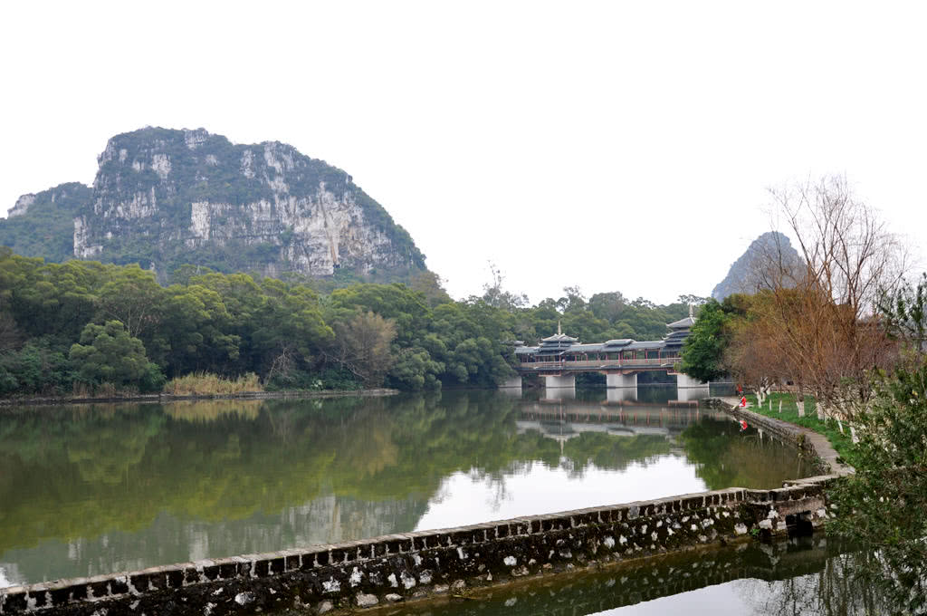 广西gdp赶超重庆_广西gdp排名2020