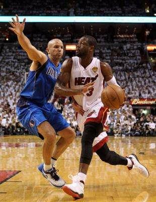 史上经典nba比赛 d4b0b2df1d16460aadb9dc3b6ff2513b.jpeg