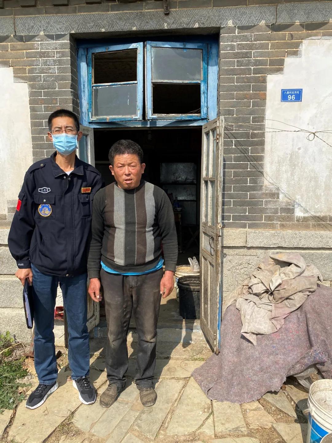 清水慈善为瓦房店祝华街道送爱心物资