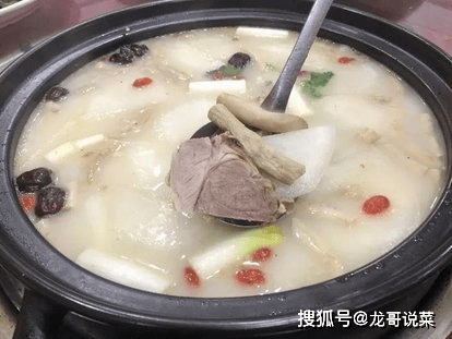 原创龙哥说菜今天分享一道冬天大家都爱的菜品羊肉汤锅几种做法