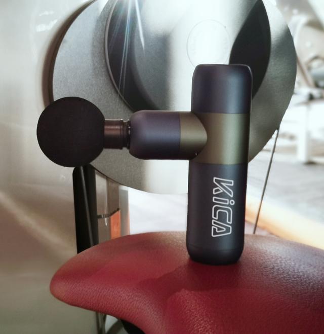 飞宇kica k2筋膜枪,你的贴身按摩管家