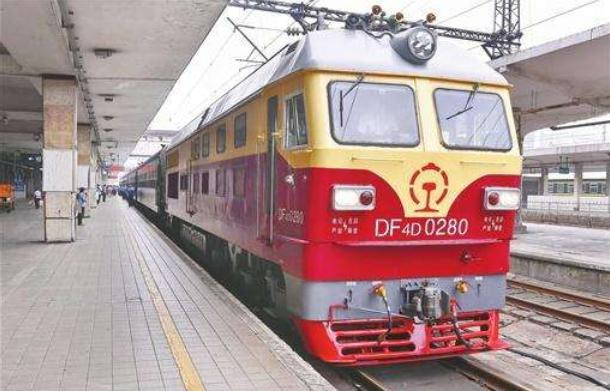 茶醴GDP_中国gdp增长图