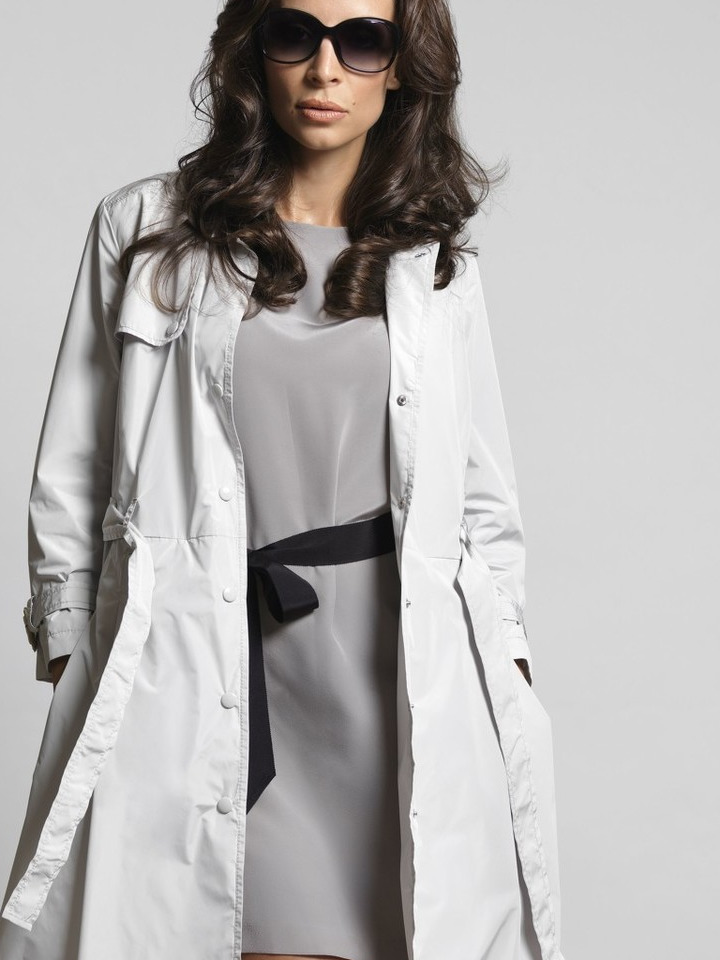 肤色|女生如何选择适合自己的穿衣风格？