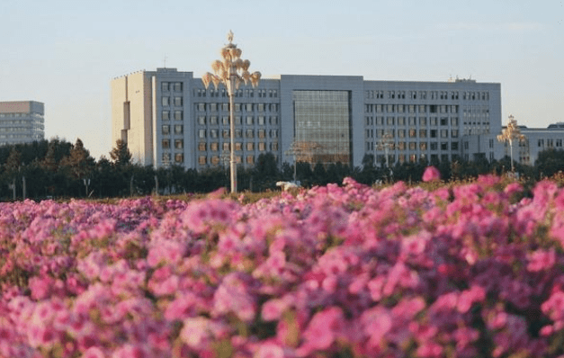 27个首府城市gdp_伊美城市首府图片