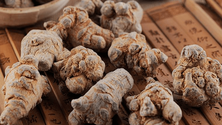 三七一天吃几克合适(三七一天吃几次什么时间吃最好)-三七网