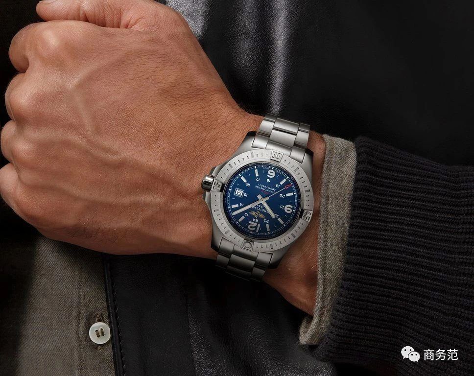 公价|2万预算，职场男买什么表？