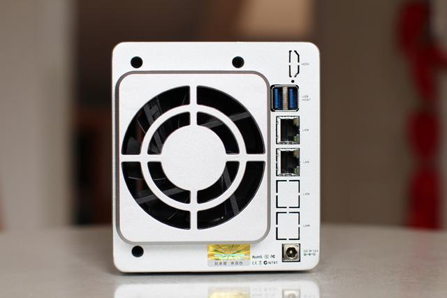 姐姐|NAS怎么玩？除了存放小姐姐，它竟然还有这些功能